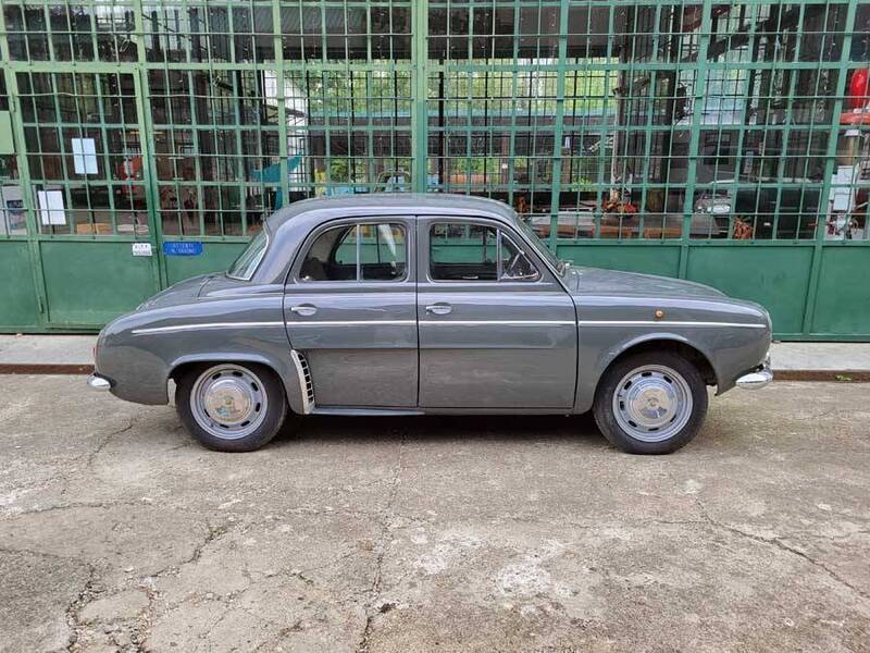 Usato 1964 Alfa Romeo Dauphine 0.8 Benzin 33 CV (8.500 €)
