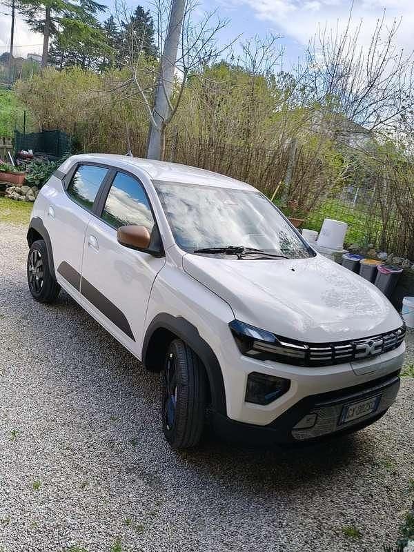 Usata Dacia Spring Extreme 19 kW (26 CV) 2025 Bianco Utilitaria