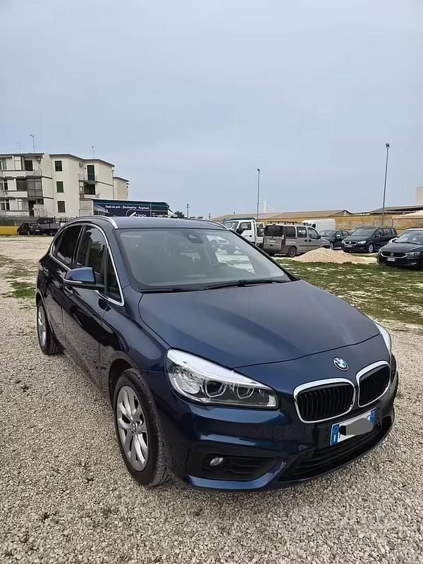 Usata BMW 218 Active Tourer 2017 Blu Monovolume