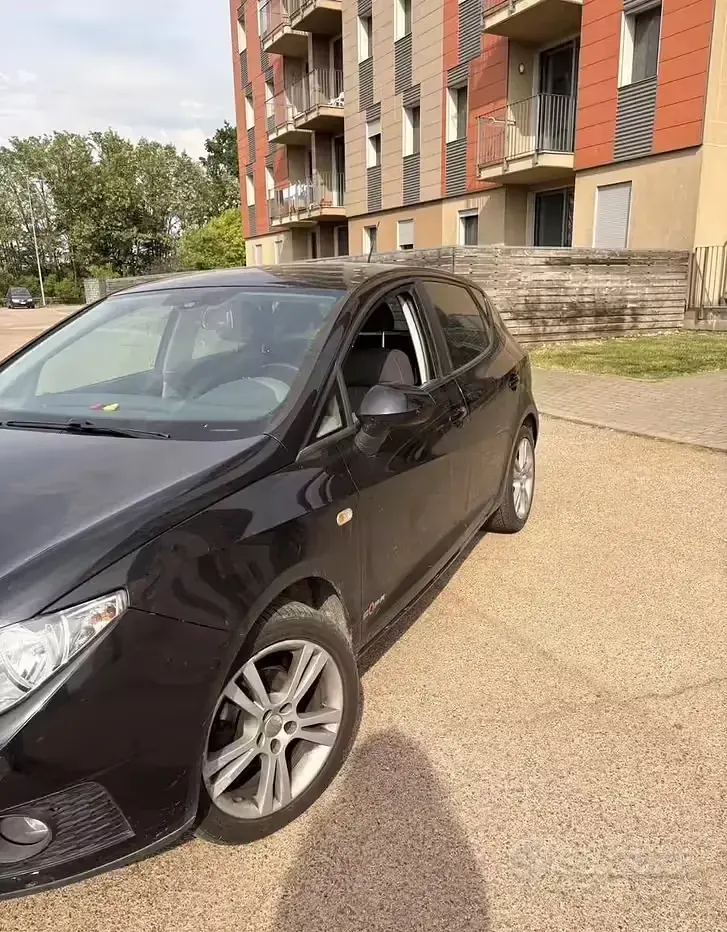 Gebraucht Seat Ibiza 75 PS (55 kW) 2011 Schwarz Limousine