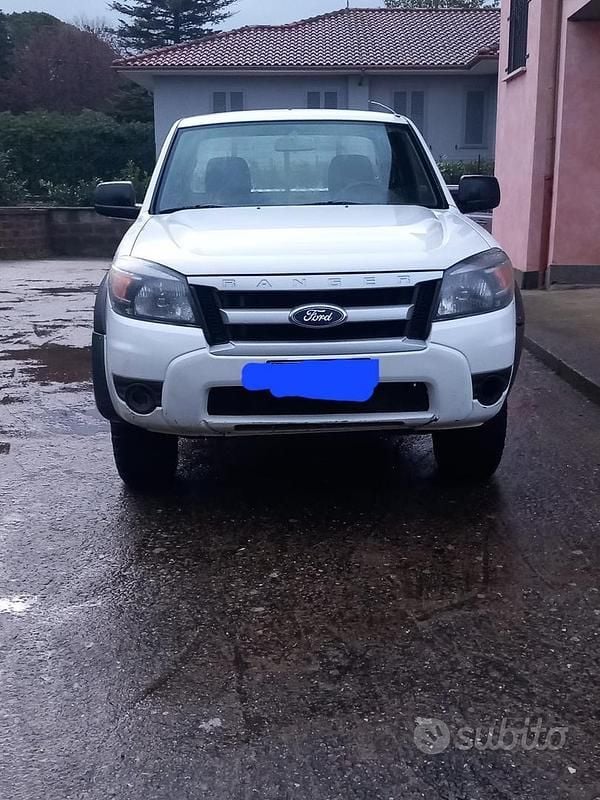 Usata Ford Ranger 143 CV (105 kW) 2011 Pick-up