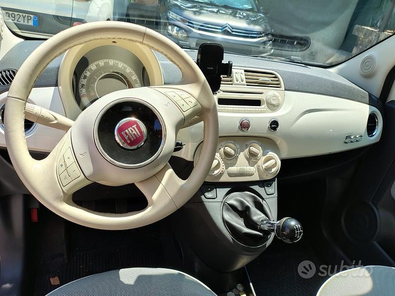 Usata Fiat 500 Lounge 69 CV (50 kW) 2014 Bianco Utilitaria