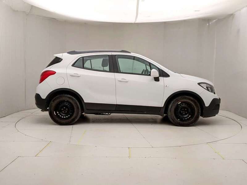 Usata Opel Mokka Cosmo 116 CV (85 kW) 2015 Bianco SUV