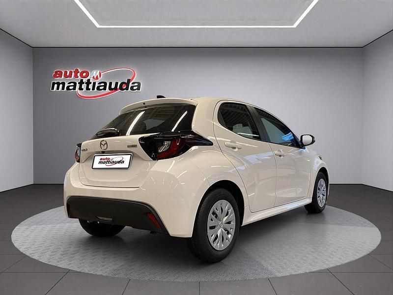 Nuova Mazda 2 Prime-Line 116 CV (85 kW) 2025 Lunar white Utilitaria