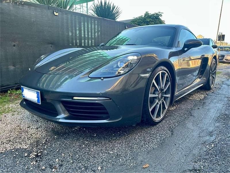 Usata Porsche 718 Cayman 299 CV (219 kW) 2018 Coupé