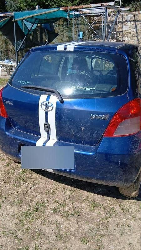 Usata Toyota Yaris 2006 Blu Berlina