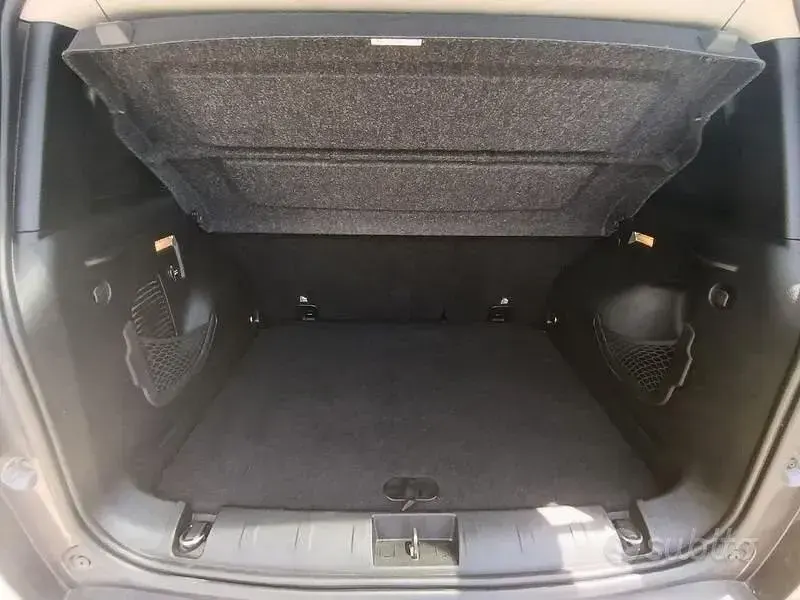 Usata Jeep Renegade Limited 140 CV (102 kW) 2016 Grigio SUV