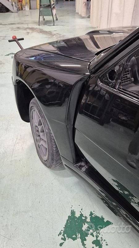 Usado Renault R5 58 CV (42 kW) 1993 Negro Utilitario