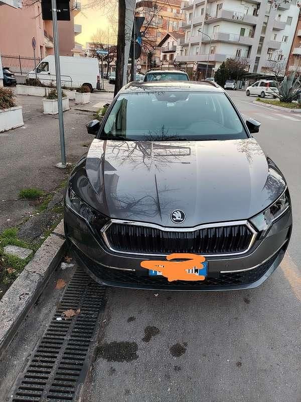 Usata Skoda Octavia Executive 116 CV (85 kW) 2025 Station wagon