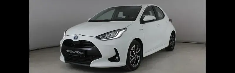 Usata Toyota Yaris Hybrid 73 CV (53 kW) 2019 Berlina