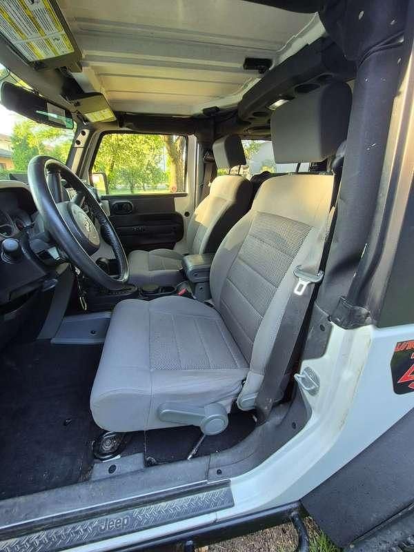 Usata Jeep Wrangler Rubicon 200 CV (147 kW) 2009 Bianco SUV