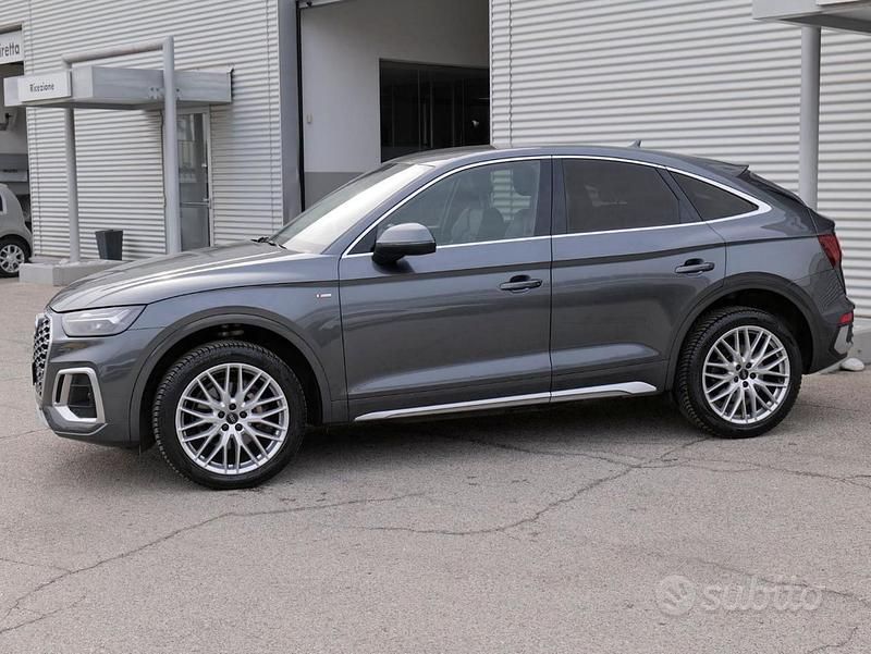 Usata Audi Q5 Sportback S-line plus 204 CV (150 kW) 2022 Grigio SUV