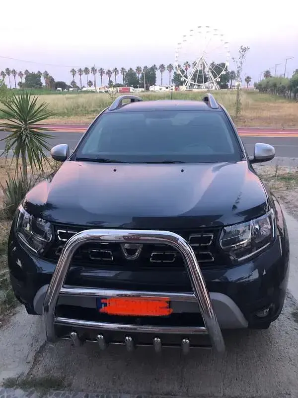 Usata Dacia Duster Prestige 101 CV (74 kW) 2021 Grigio SUV