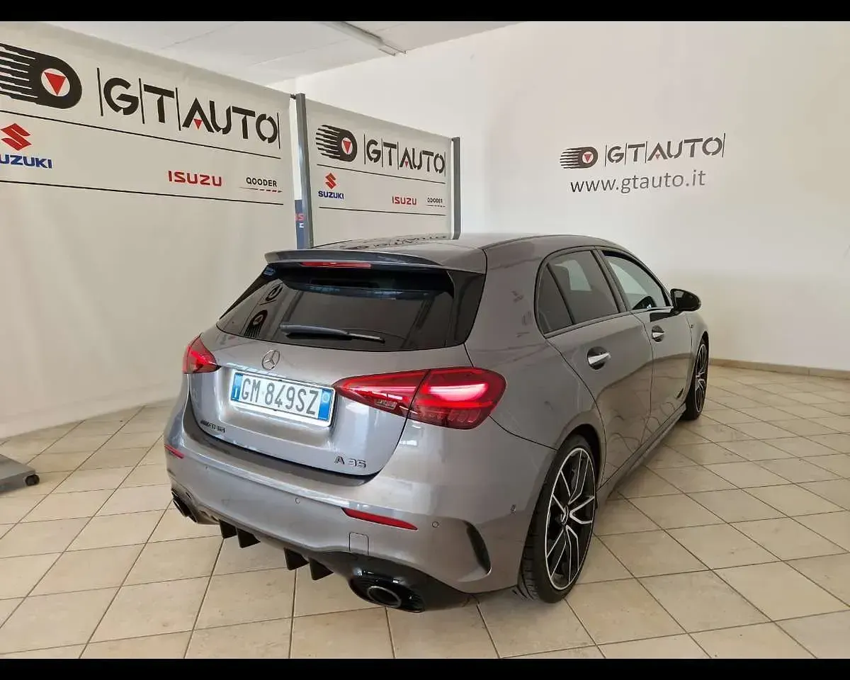 Usata Mercedes A35 AMG Premium Plus 306 CV (225 kW) 2023 Grigio met. Berlina