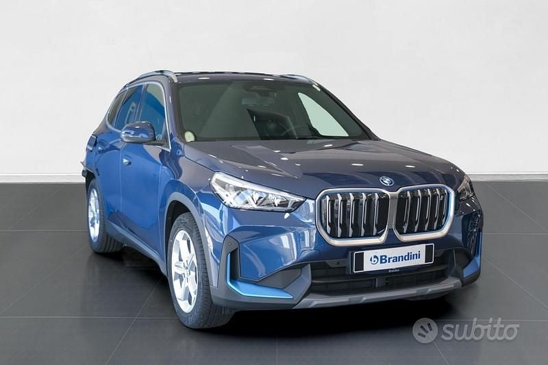 Usata BMW iX1 230 kW (313 CV) 2023 Blu SUV