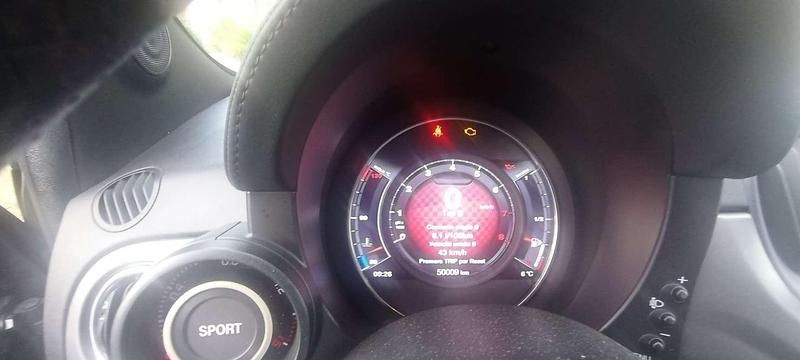 Usata Fiat 500 Abarth 165 CV (121 kW) 2017 Grigio Utilitaria