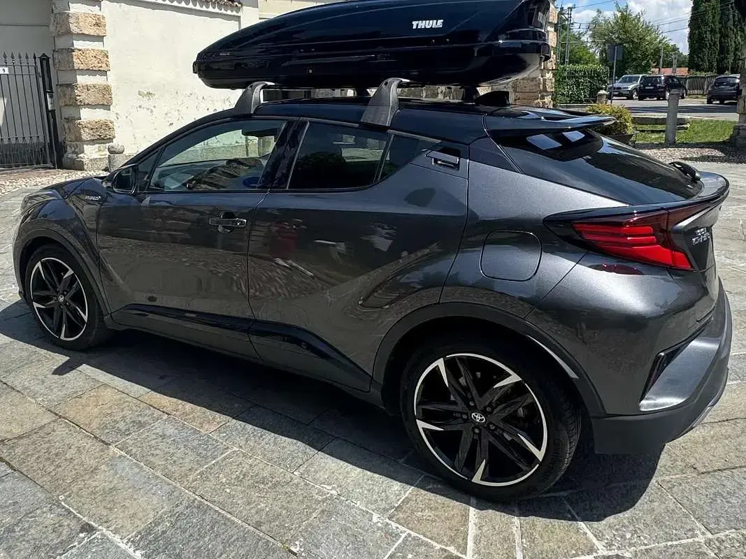 Usata Toyota C-HR Edition 98 CV (72 kW) 2022 Grigio SUV