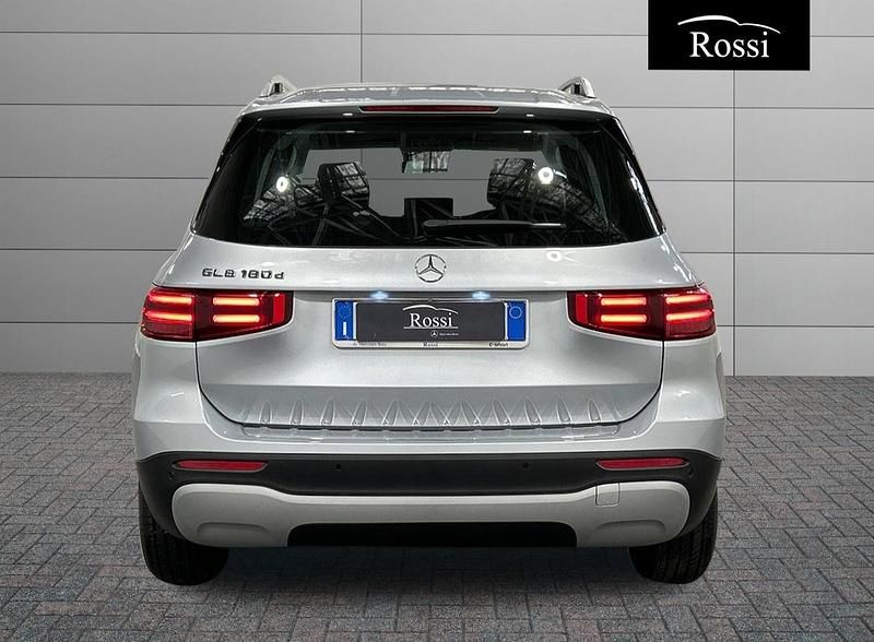 Usata Mercedes GLB180 Advanced 116 CV (85 kW) 2025 Bianco polare SUV