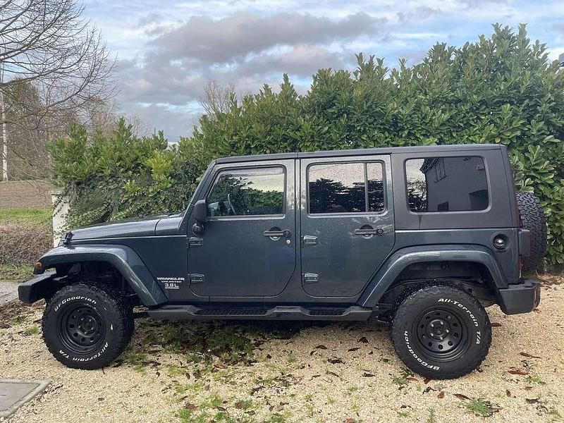 Blu/azzurro Usata 2007 Jeep Wrangler Unlimited SUV | 19.800 € - Immagine 1/4