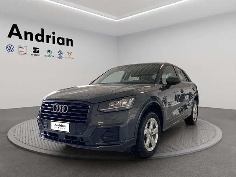 Usata Audi Q2 116 CV (85 kW) 2018 Grigio SUV