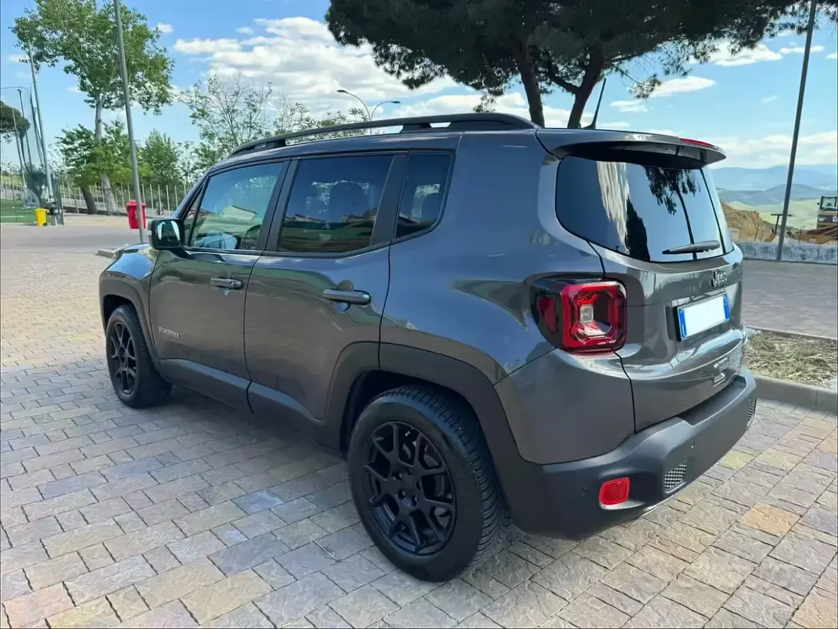 Usata Jeep Renegade Limited 130 CV (95 kW) 2021 Grigio SUV