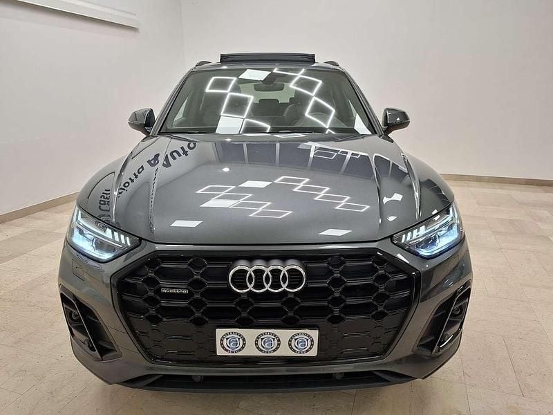 Usata Audi Q5 S-line plus 204 CV (150 kW) 2024 Grigio SUV