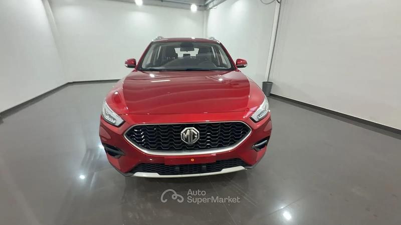 Usata MG ZS Comfort 106 CV (77 kW) 2023 Rosso SUV