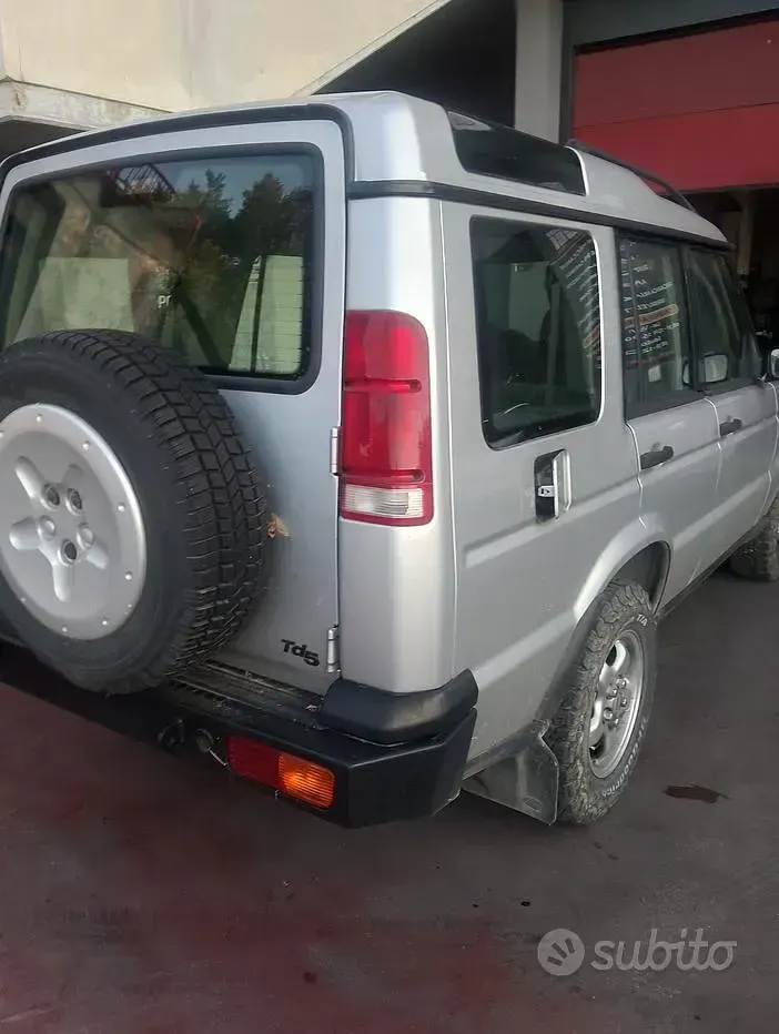 Usata Land Rover Discovery 138 CV (101 kW) 2002 Grigio SUV