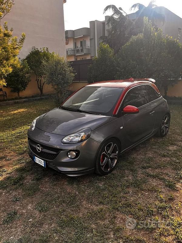 Usata 2015 Opel Adam S Due volumi | 9000 € (Buon prezzo) - Immagine 1/4