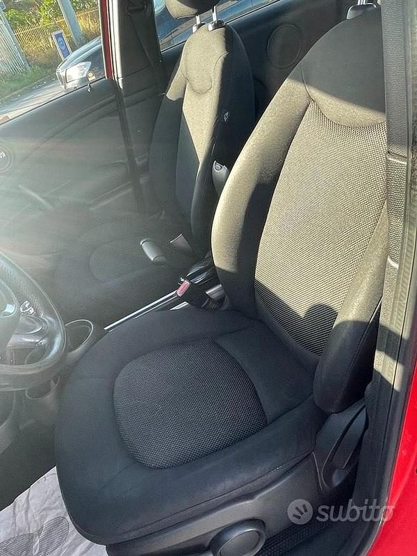 Usata Mini One D 90 CV (66 kW) 2010 Rosso Utilitaria