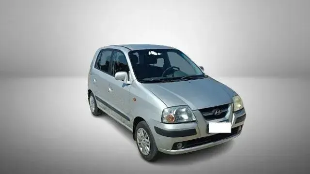 Usata Hyundai Atos 63 CV (46 kW) 2005 Argento Utilitaria