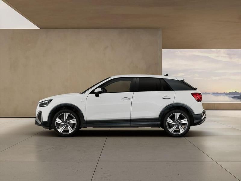 Nuova Audi Q2 S-Line 2026 Bianco arkona SUV