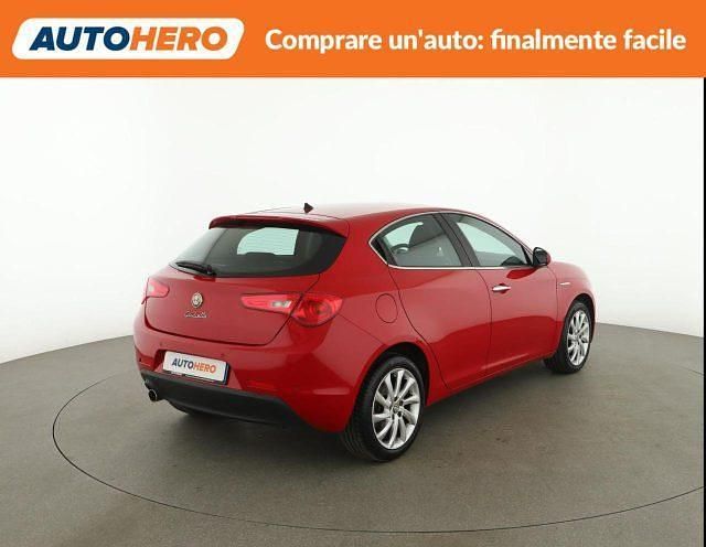 Usata Alfa Romeo Giulietta Distinctive 105 CV (77 kW) 2015 Rosso Utilitaria