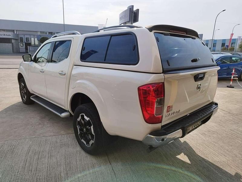 Usata Nissan Navara Tekna 190 CV (139 kW) 2021 Bianco Pick-up