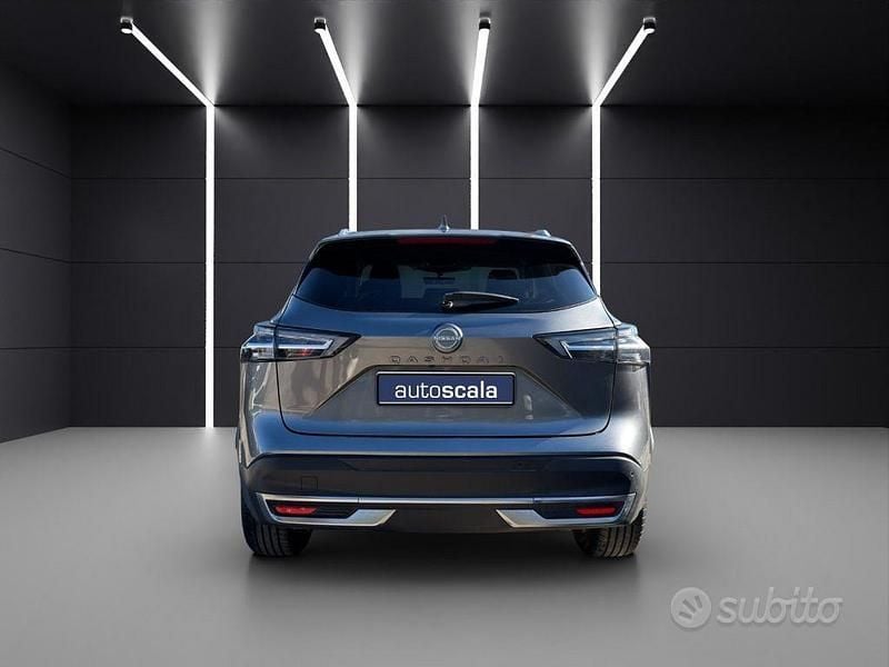 Usata Nissan Qashqai N-Connecta 140 CV (102 kW) 2025 Gray SUV