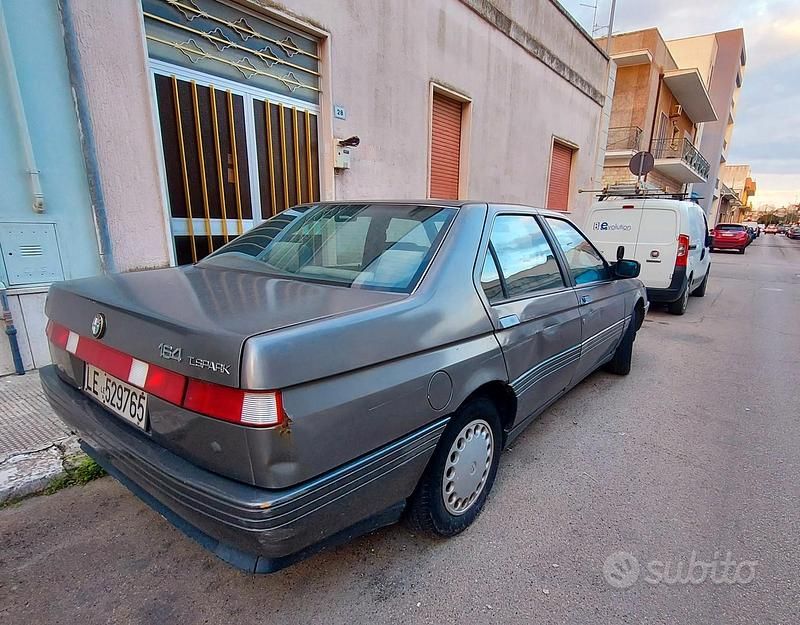 Usata Alfa Romeo 164 1987 Grigio Berlina