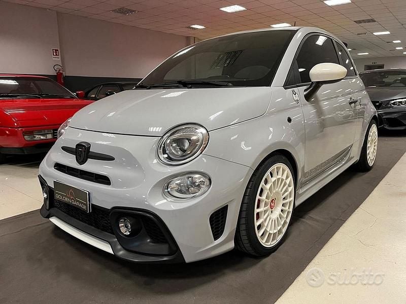 Usata Abarth 595 Esseesse 180 CV (132 kW) 2019 Grigio Berlina