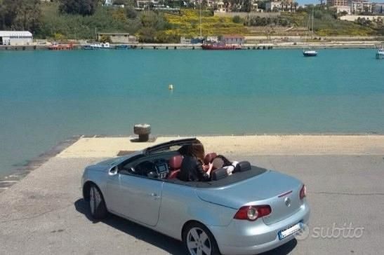 Usata VW Eos 140 CV (102 kW) 2008 Grigio Cabrio
