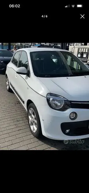 Usata Renault Twingo SE 71 CV (52 kW) 2015 Utilitaria
