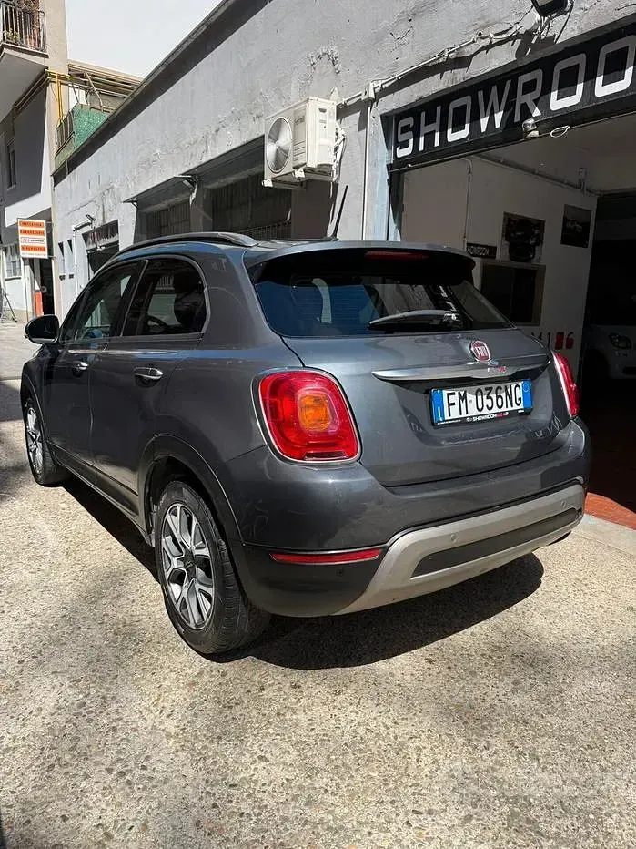Usata Fiat 500X Cross 120 CV (88 kW) 2016 Grigio SUV