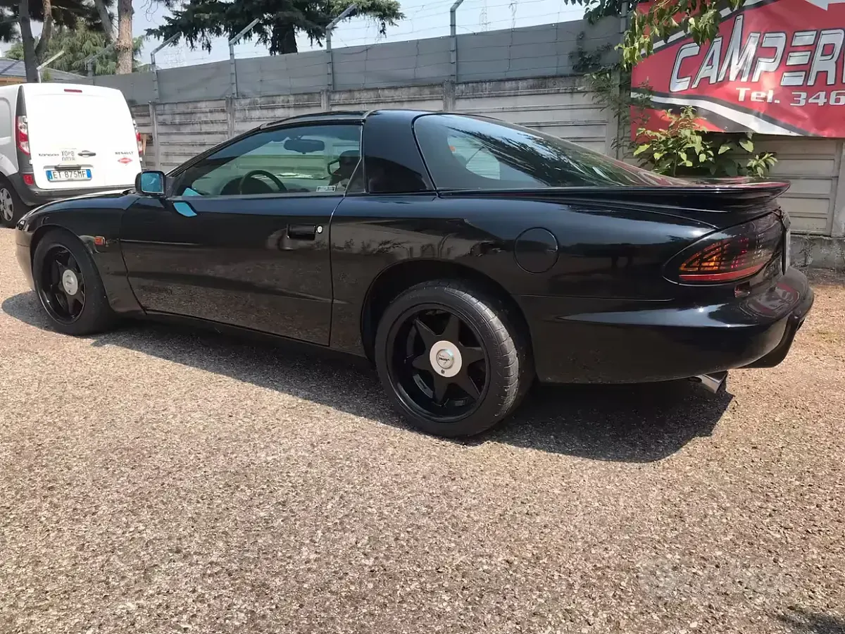 Usata Pontiac Firebird 148 CV (108 kW) 2019 Nero Coupé