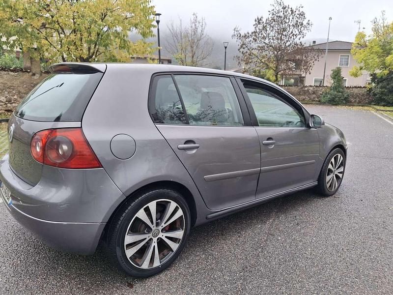 Usata VW Golf IV Trendline 105 CV (77 kW) 2004 Grigio Berlina