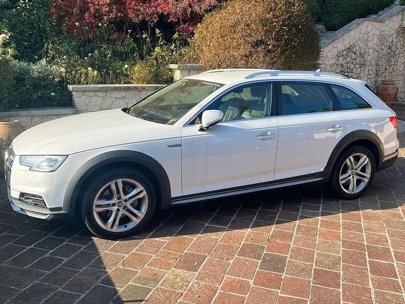 Buanco metalizzato Usata 2016 Audi A4 Allroad Ambiente Station wagon | 17.400 € (Buon prezzo) - Immagine 1/4
