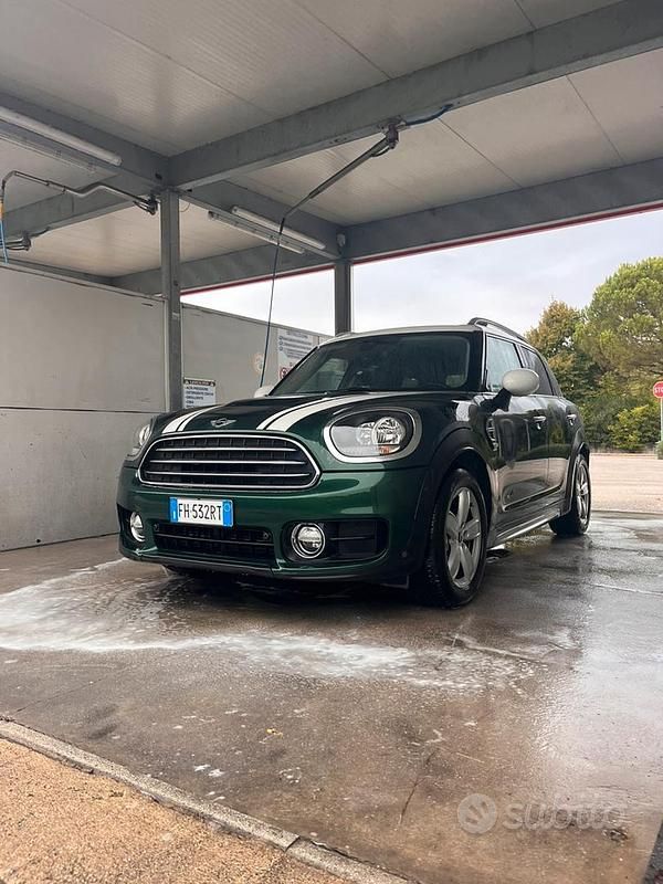 Usata Mini Cooper D Countryman Hype 150 CV (110 kW) 2017 Verde SUV
