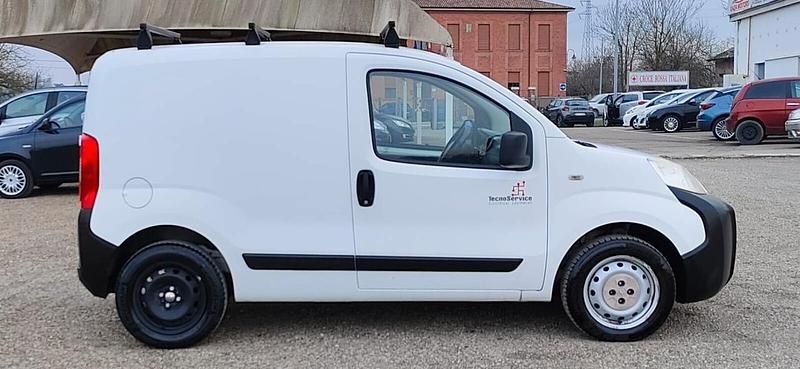 Usata Peugeot Bipper Family 75 CV (55 kW) 2013 Bianco Monovolume