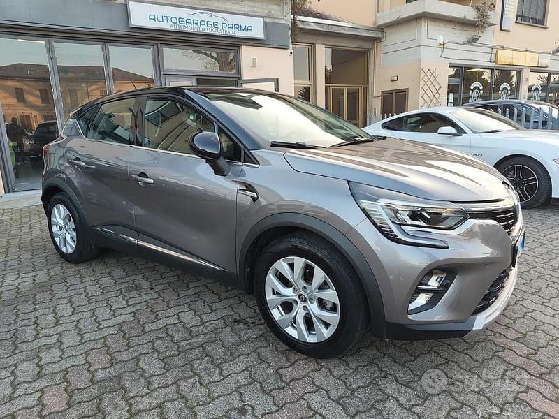 Usata Renault Captur 95 CV (69 kW) 2020 Grigio SUV
