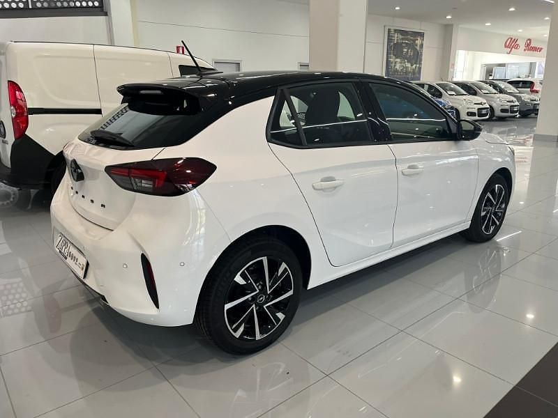 Usata Opel Corsa 101 CV (74 kW) 2025 Bianco Utilitaria