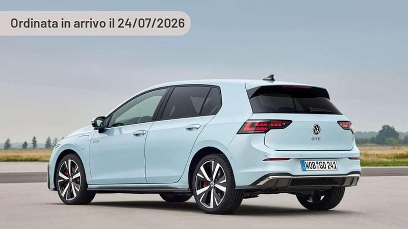 Nuova VW Golf VIII GTE 272 CV (200 kW) 2025 Argento Berlina