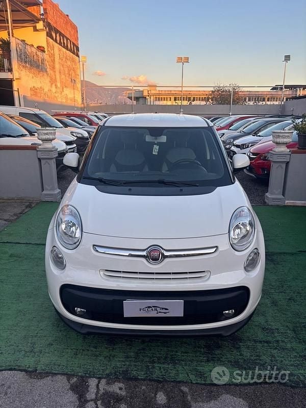 Usata Fiat 500L Business 120 CV (88 kW) 2018 Bianco Monovolume