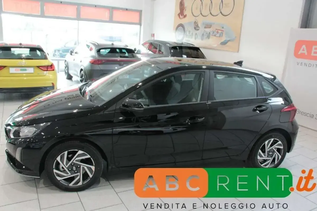 Nuova Hyundai i20 90 CV (66 kW) 2026 Nero Utilitaria
